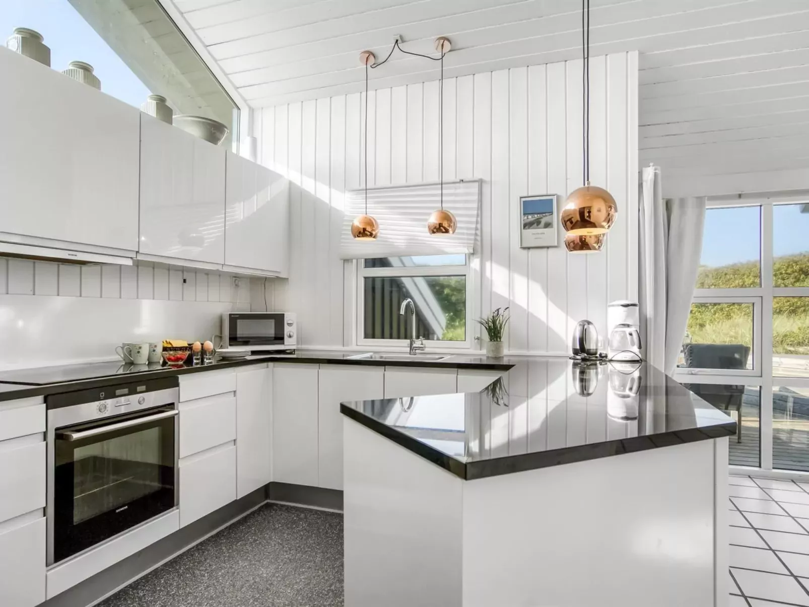 "Heralde" - 60m from the sea-Binnen