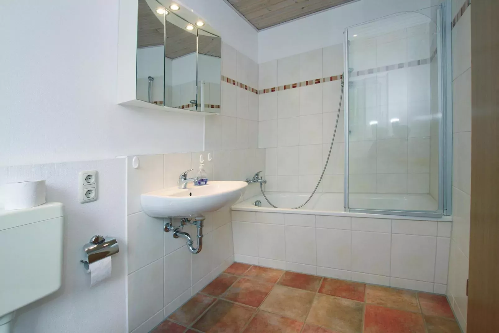 Löwenzahn 118 qm 1-9 Personen-Badkamer