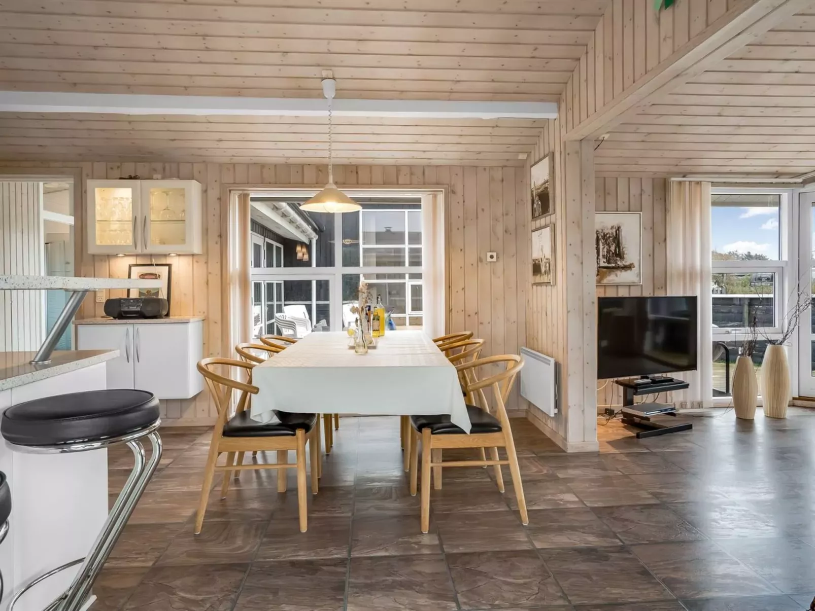 "Dagmar" - 500m from the sea