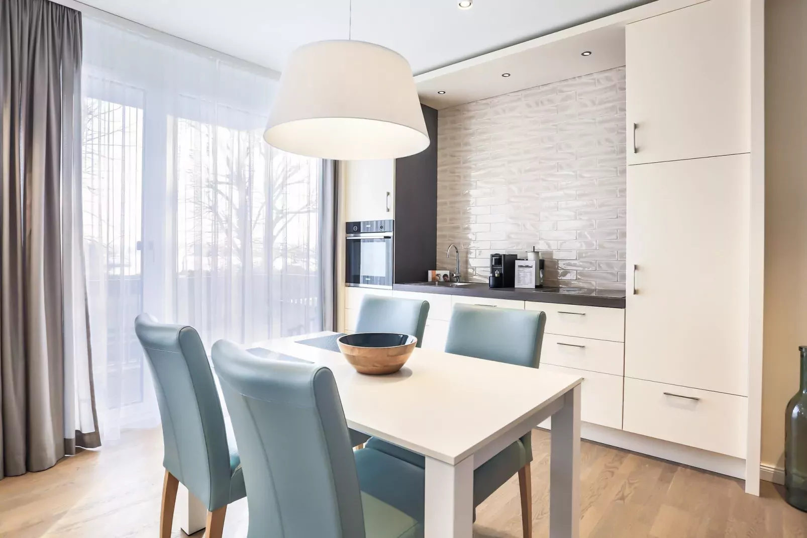 Apartments im MAREMÜRITZ Yachthafen Resort / Fortuna Suite Müritzblick 2 Personen-Keuken
