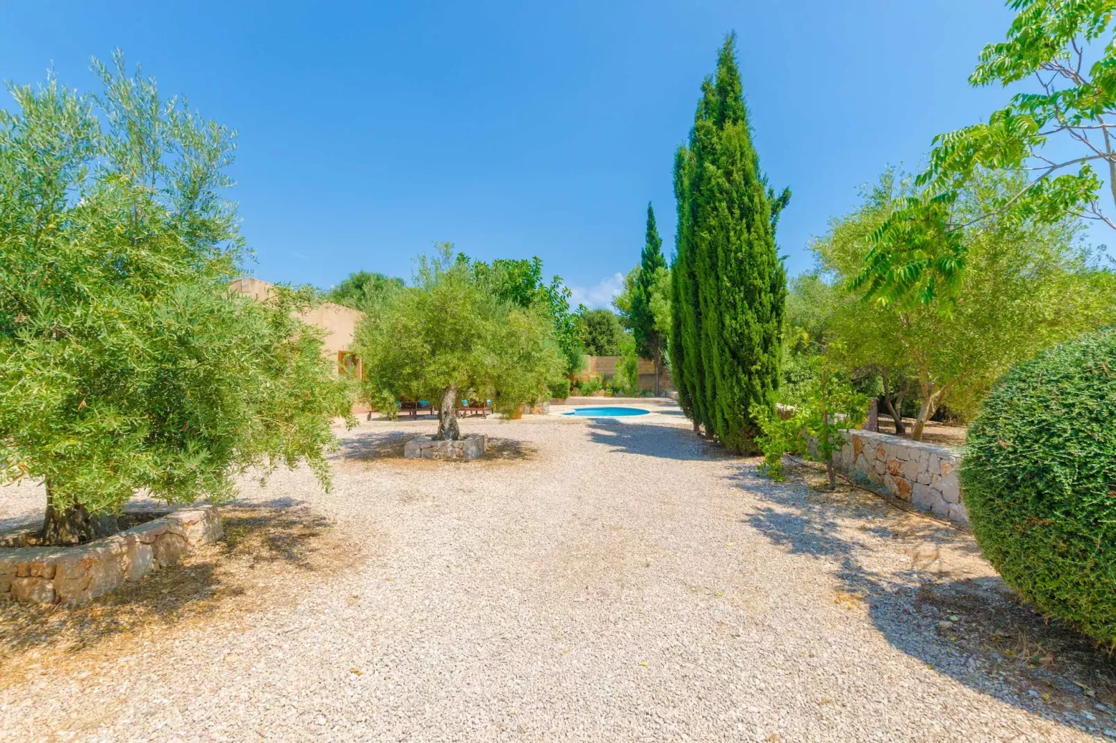 Finca Sa Plana-Buitenkant zomer