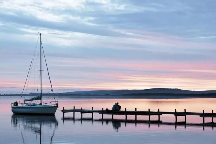 Apartments im MAREMÜRITZ Yachthafen Resort & Spa / Fortuna Suite Landseite 2 Personen und 1 Kind 3-15 Jahre-Gebieden zomer 1km