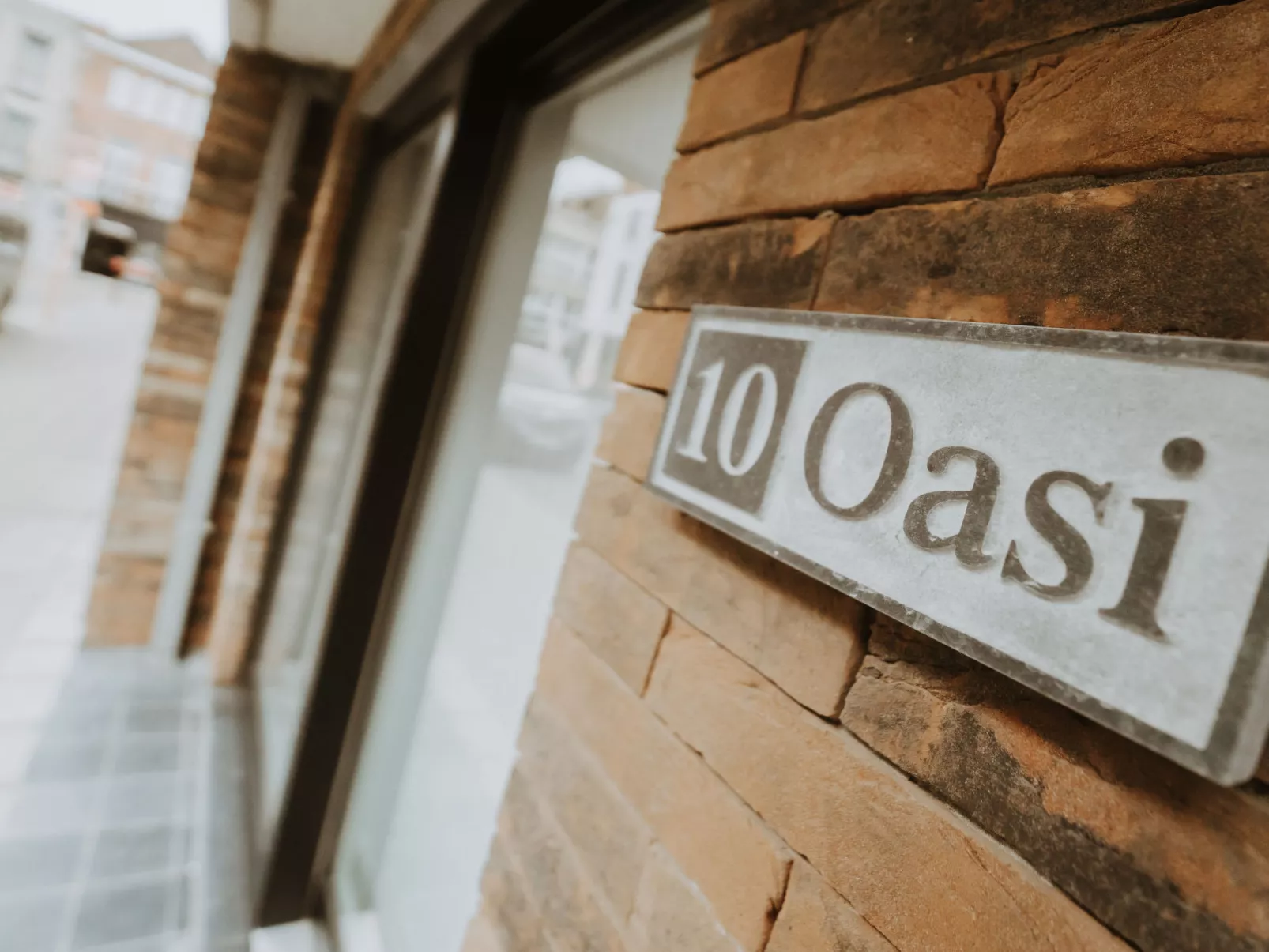 Oasi with parking and terrace-Buiten