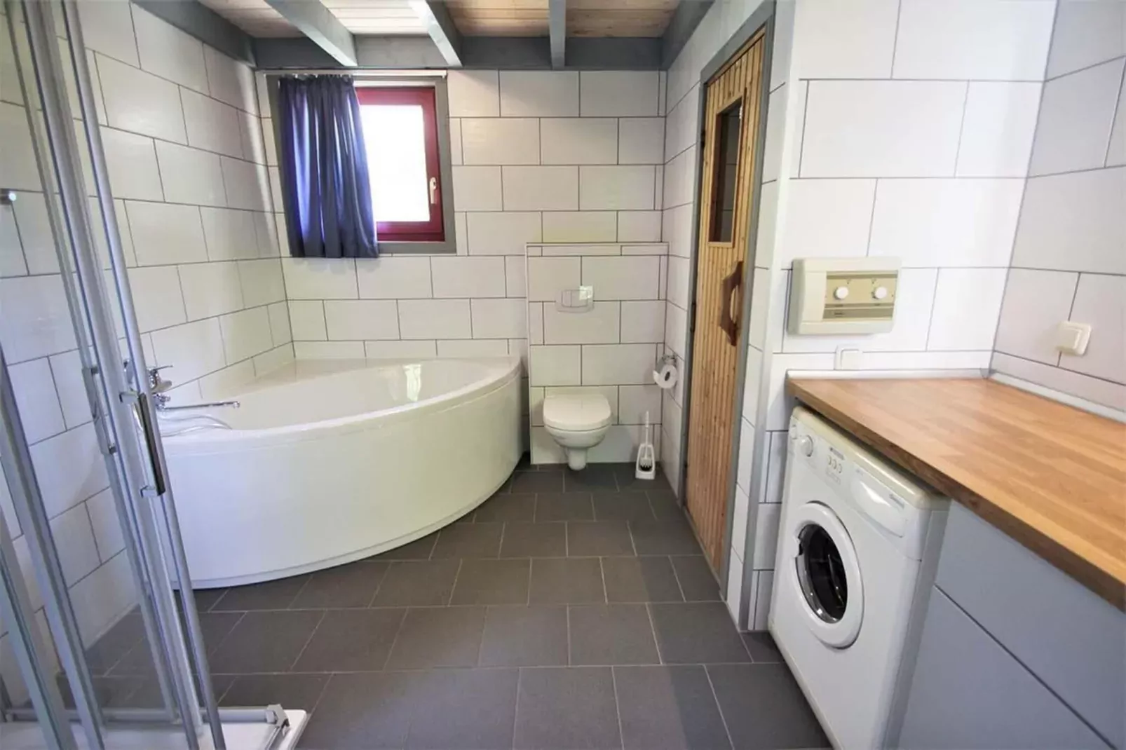 FH Wildgans Comfort Nr 5a-Badkamer