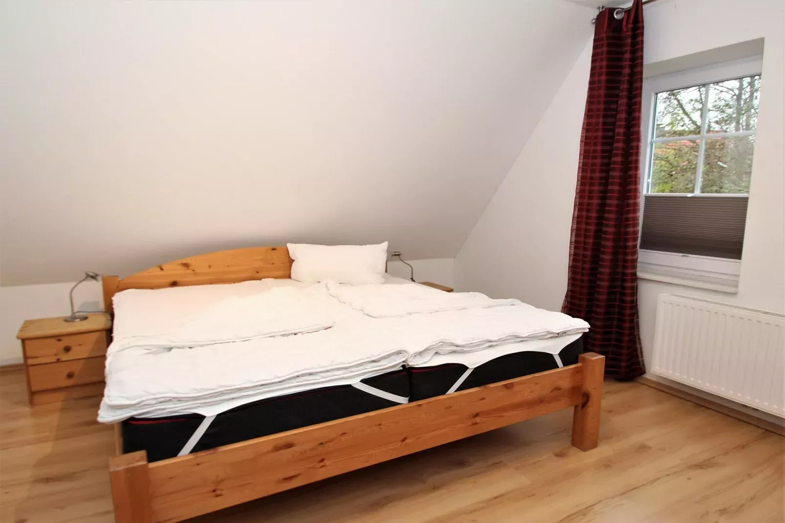 Großes Ferienhaus in einer Feriensiedlung-Slaapkamer
