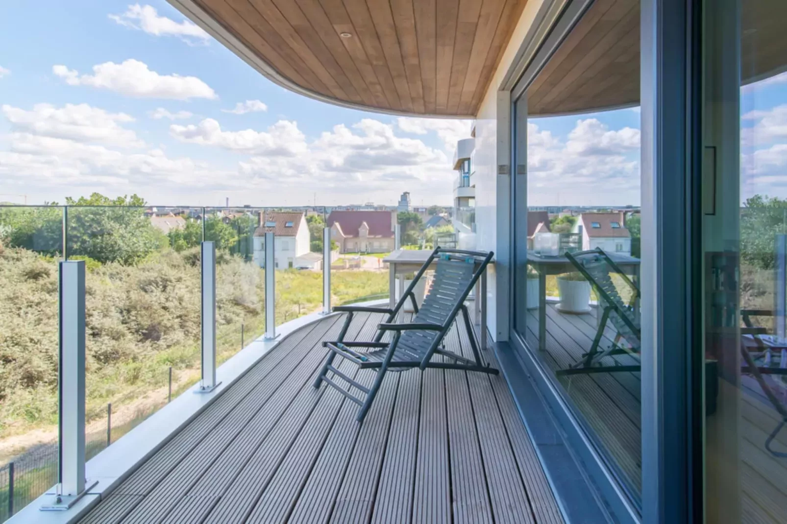 North Beach 1-Terrasbalkon