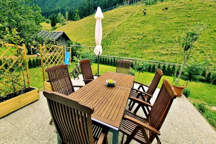 Ferienhaus Krapflgeusche-Terrasbalkon