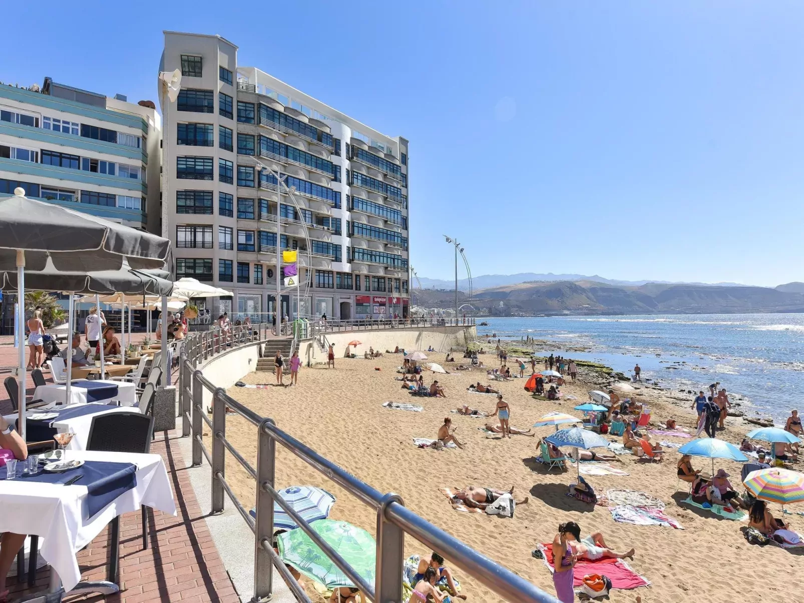 Maisha Beach Canteras-Buiten
