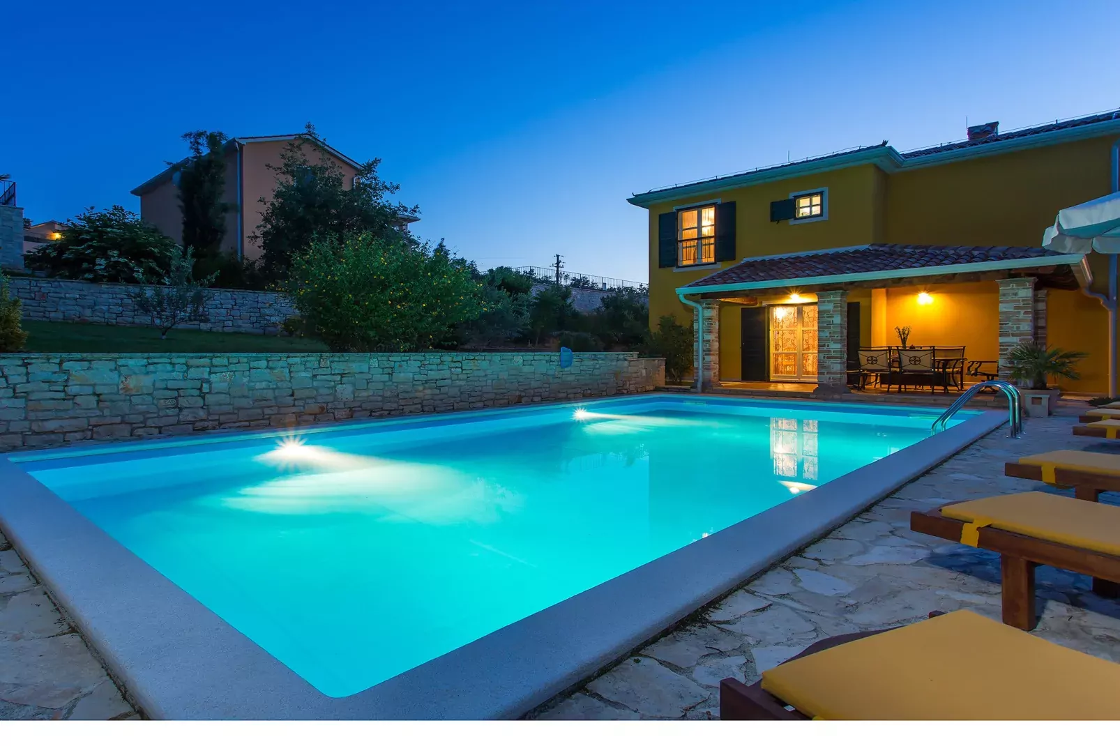 poolofhouse