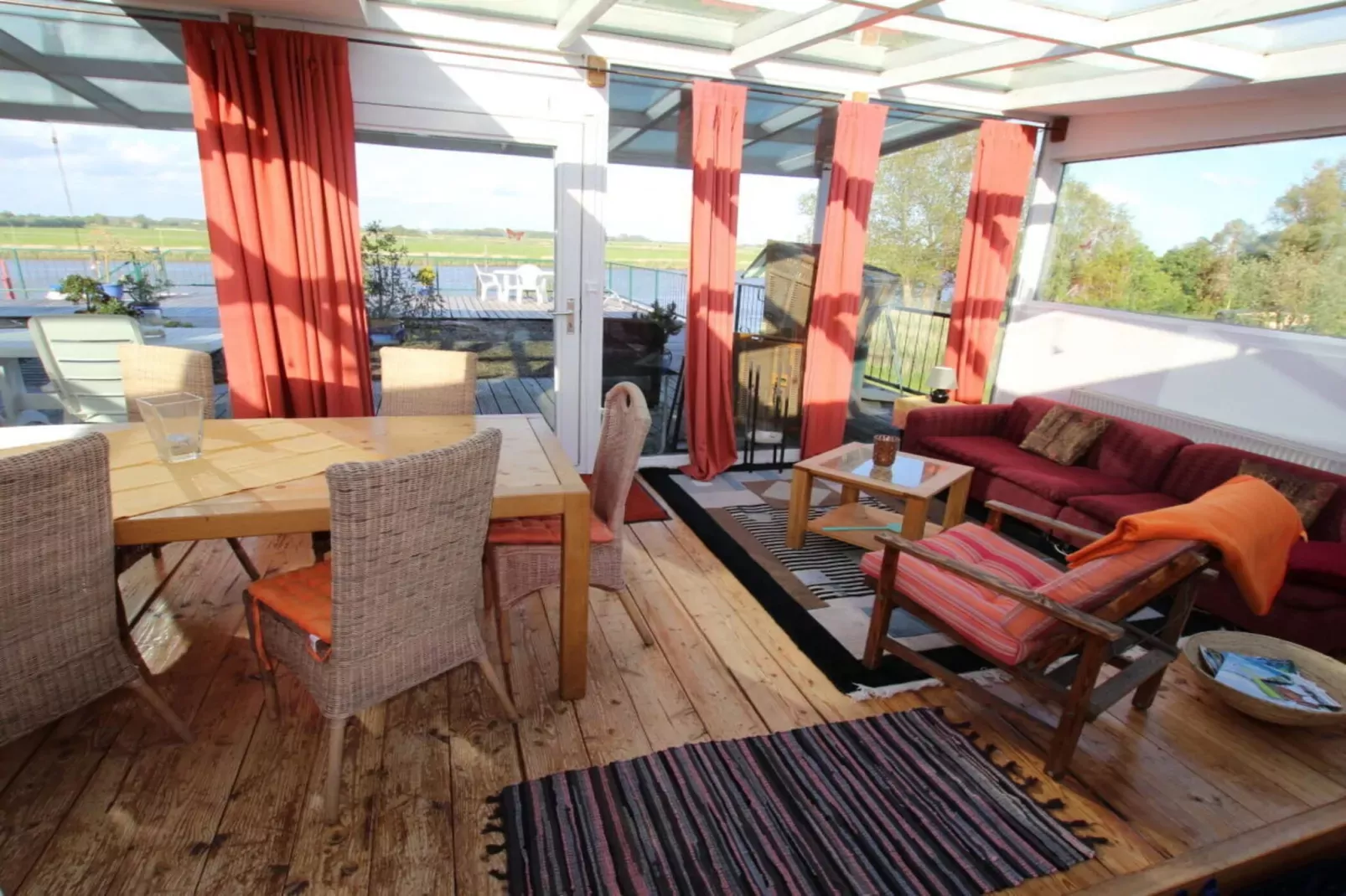 300332-Terrasbalkon