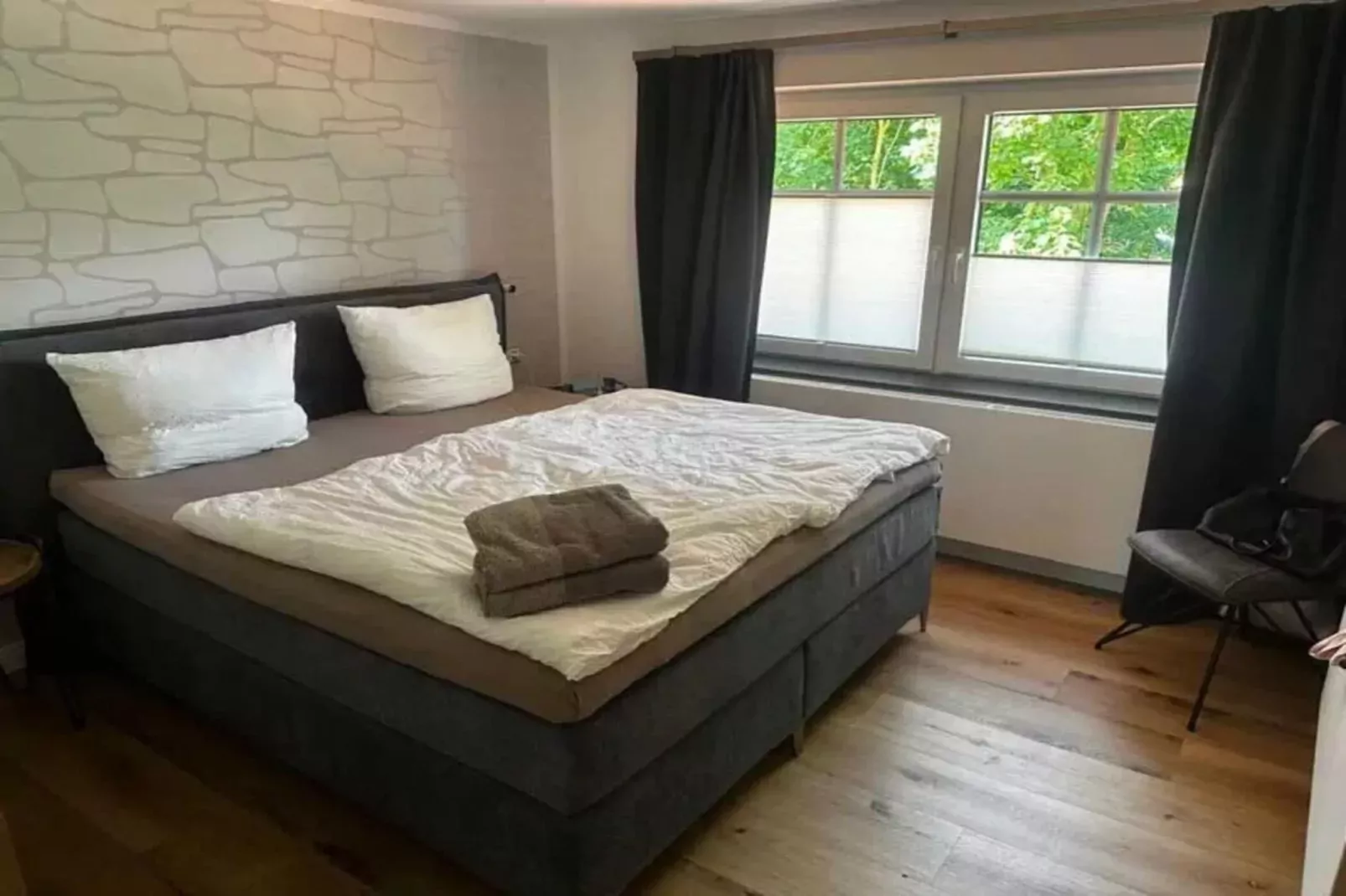 504110-Slaapkamer
