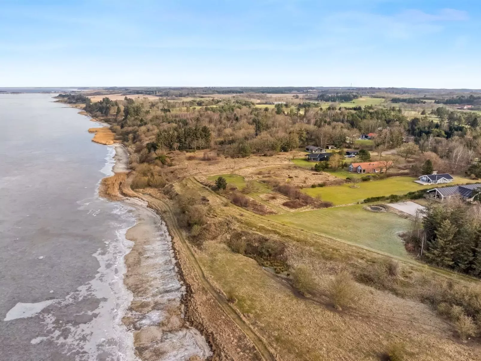 "Arleta" - 250m to the inlet-Buiten