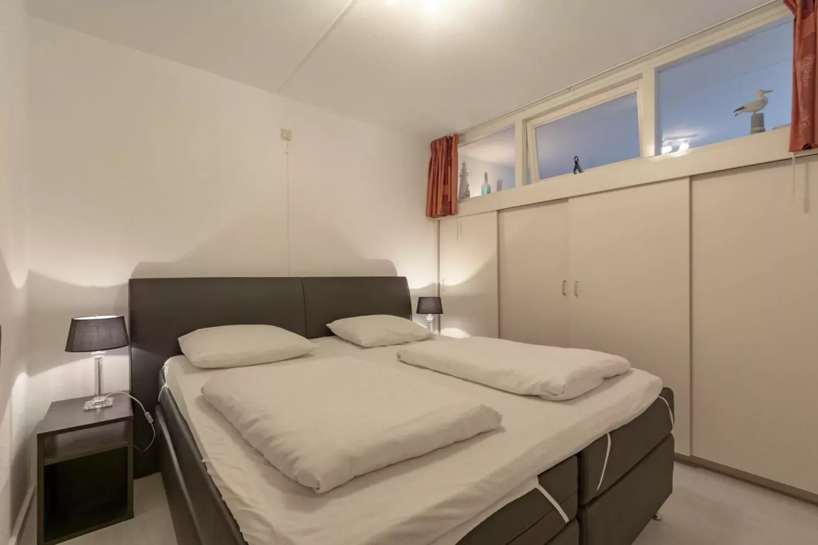 Strandslag 195-Slaapkamer
