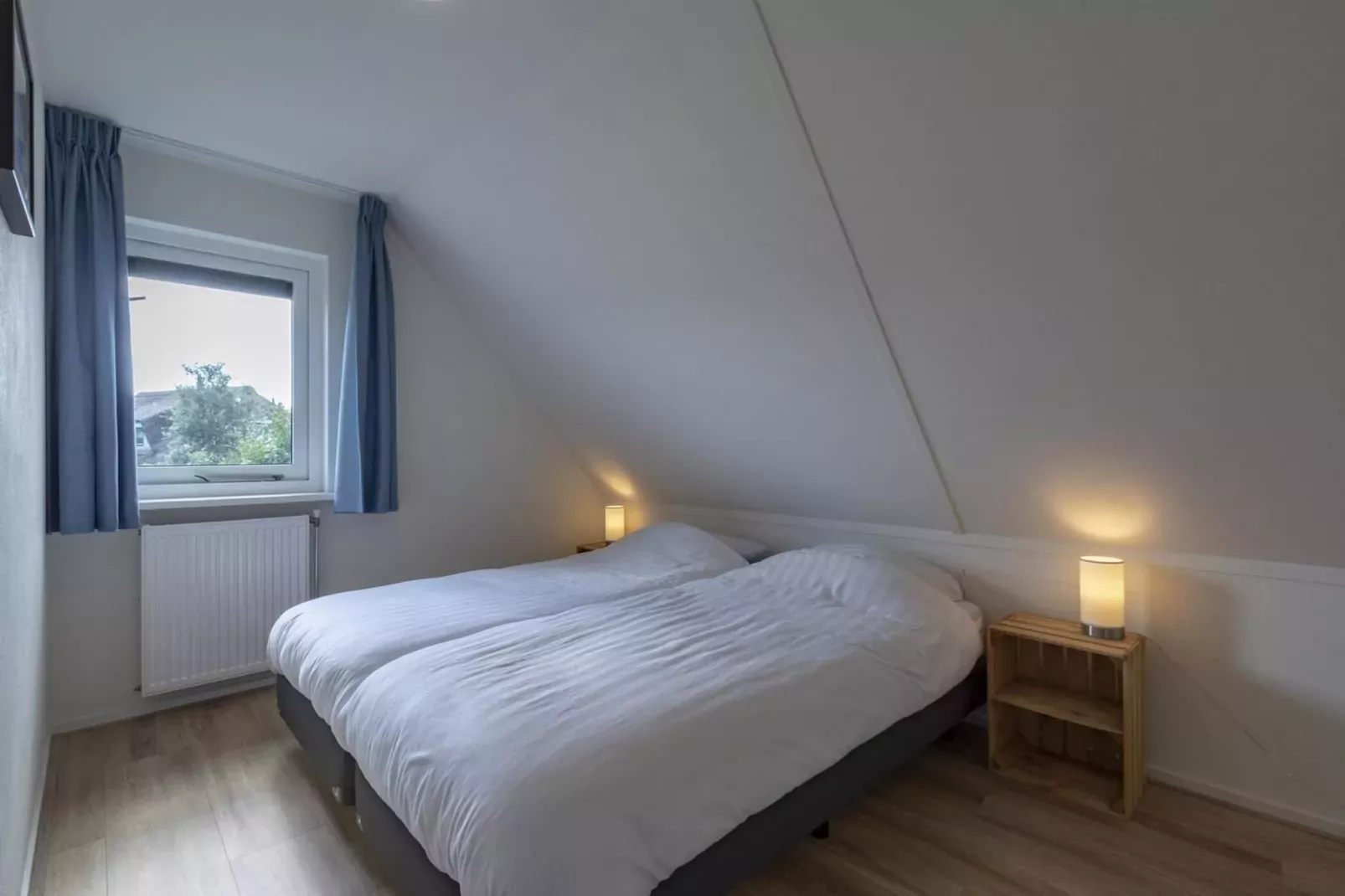 Duynopgangh 16-Slaapkamer