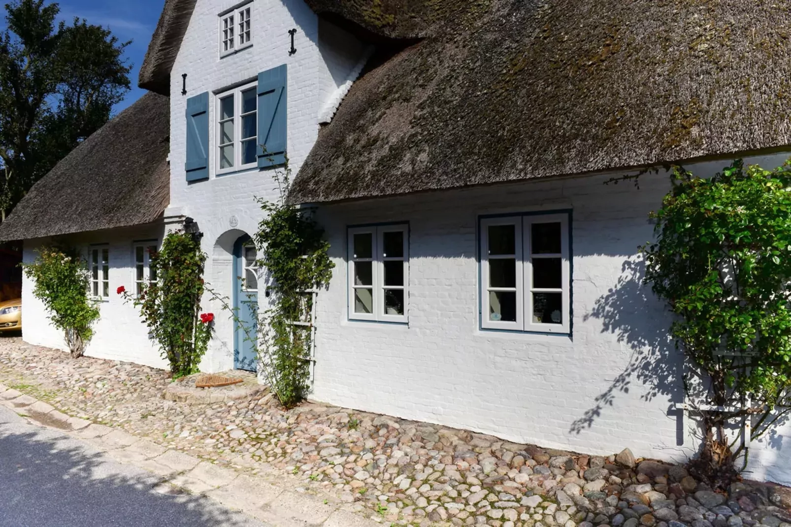 Doppelhaus in Oldsum - Haus 2-Buitenkant zomer
