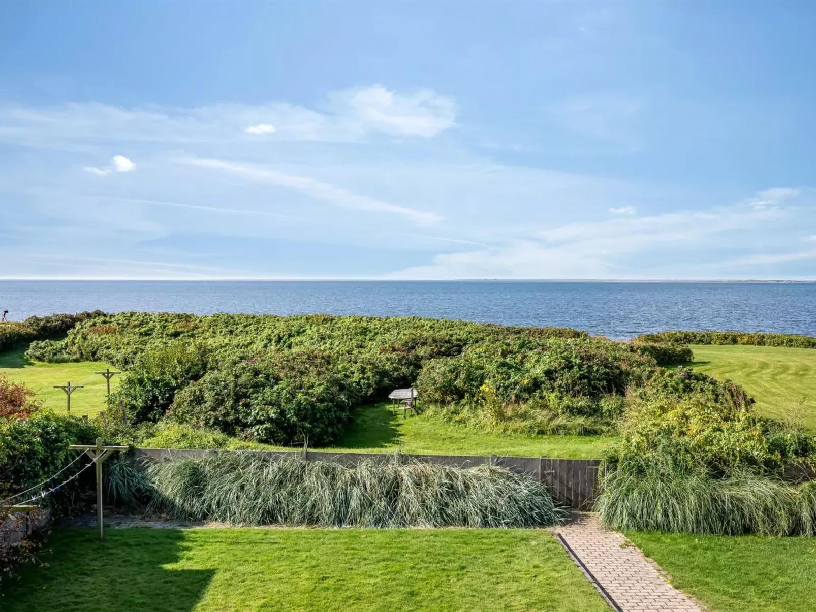 "Bergulv" - 20km from the sea-Buiten