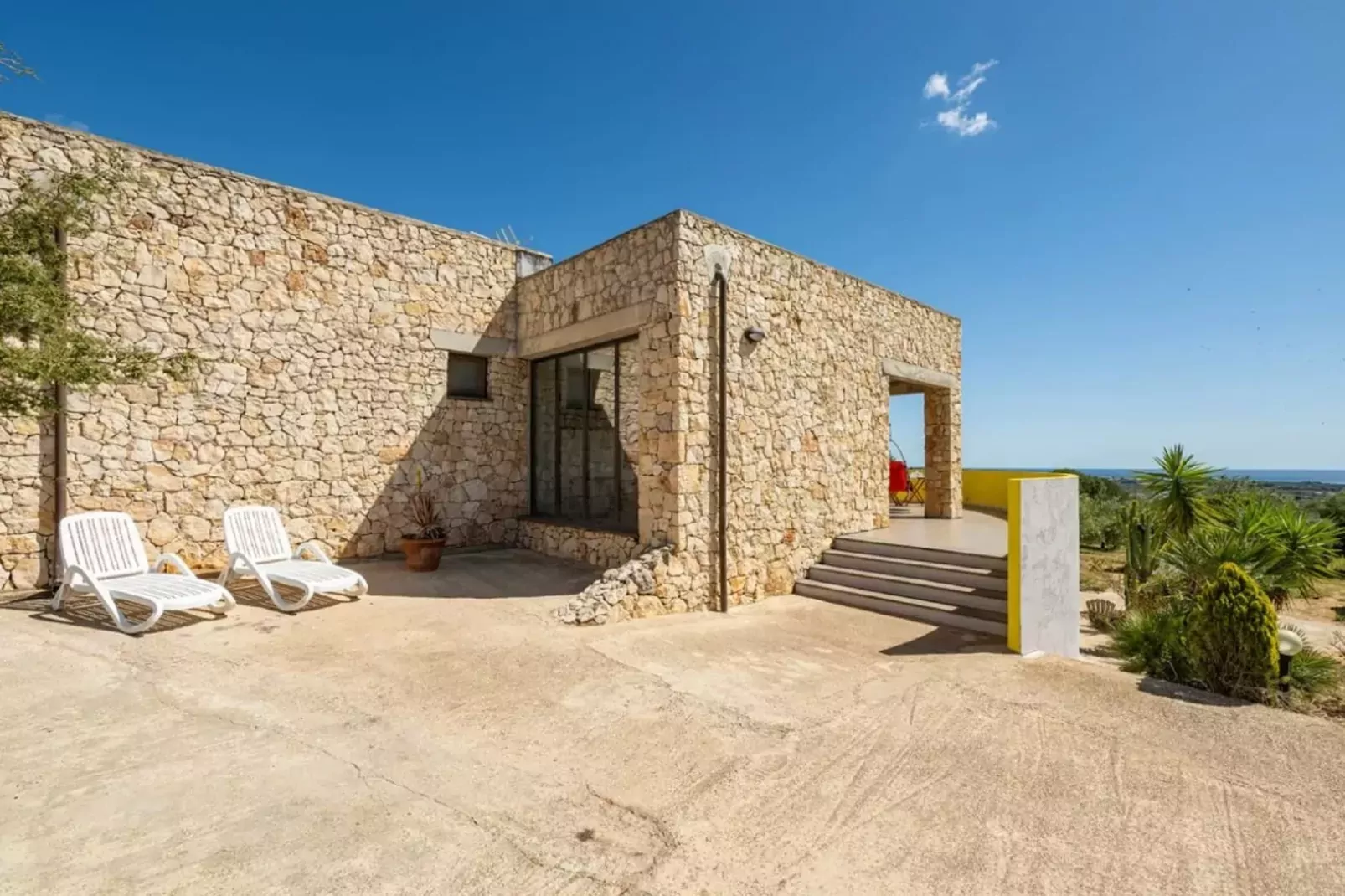 CASA PETRA DE BUSCA