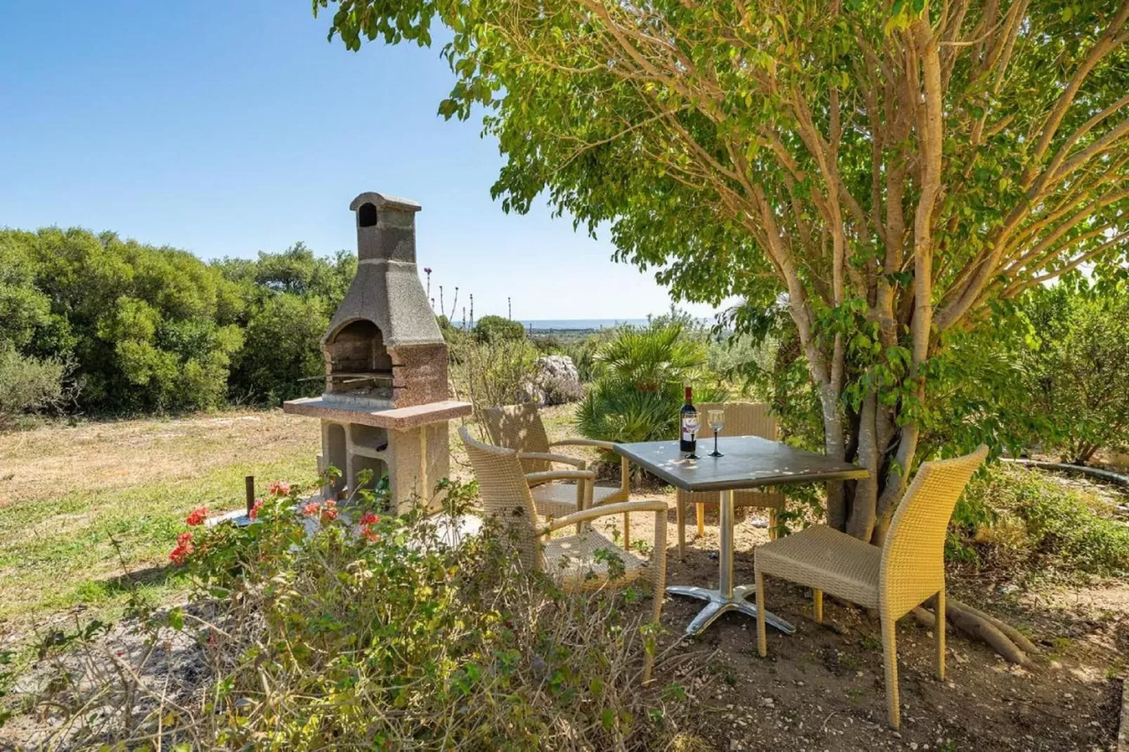CASA PETRA DE BUSCA-Tuinen zomer
