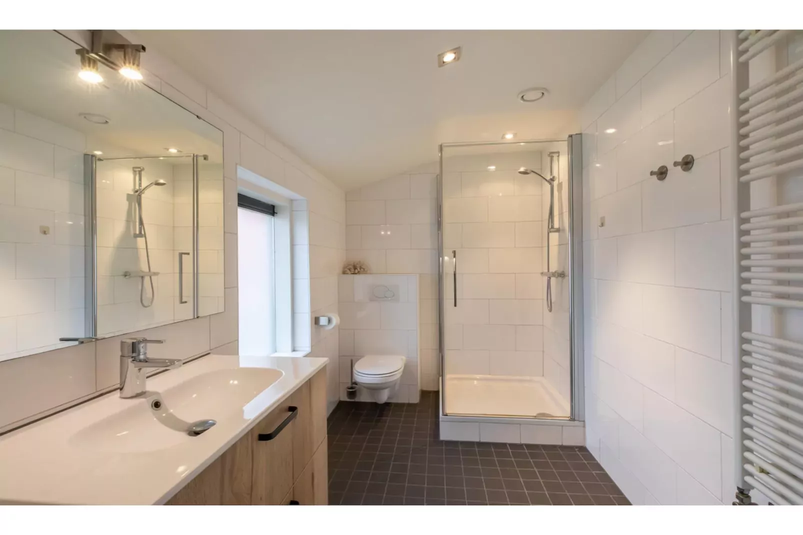 Langstraat 5B-Badkamer