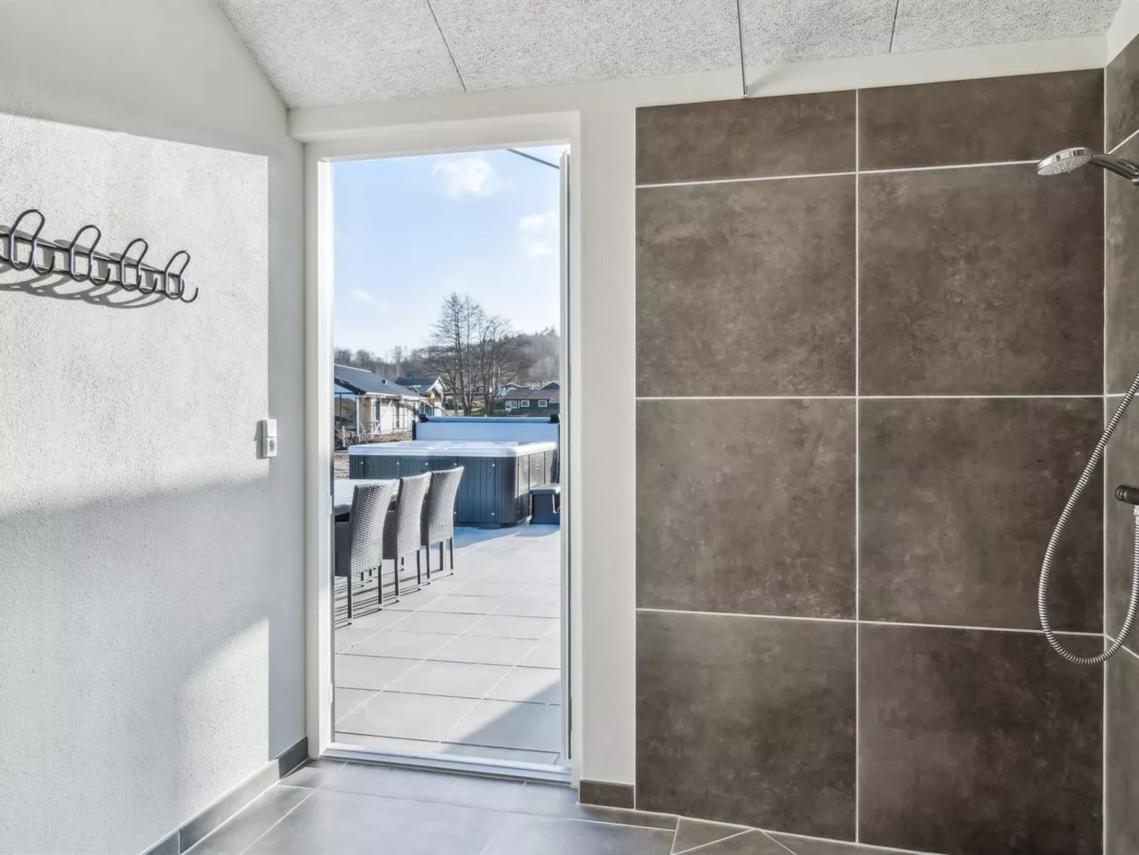 "Eino" - 30m from the sea-Buiten