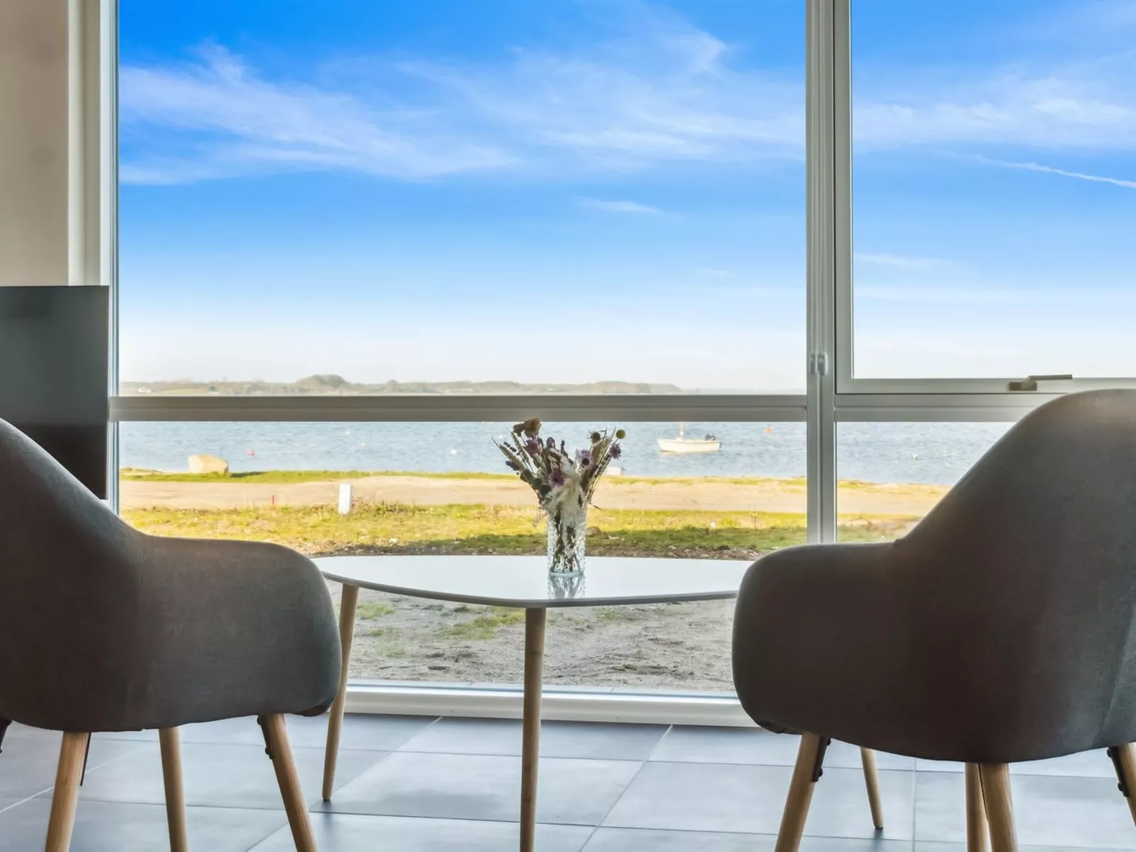 "Eino" - 30m from the sea-Binnen