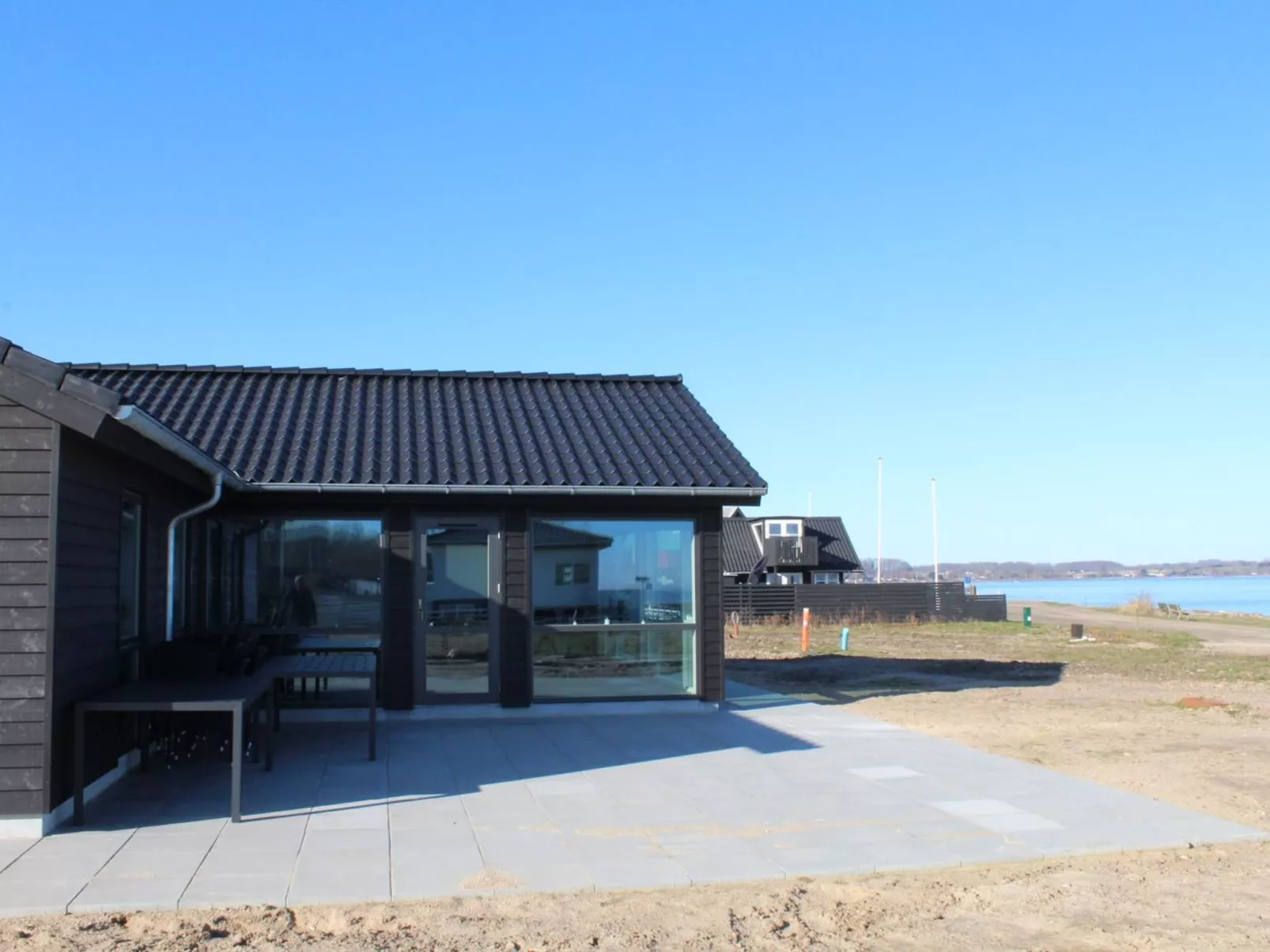 "Eino" - 30m from the sea-Buiten