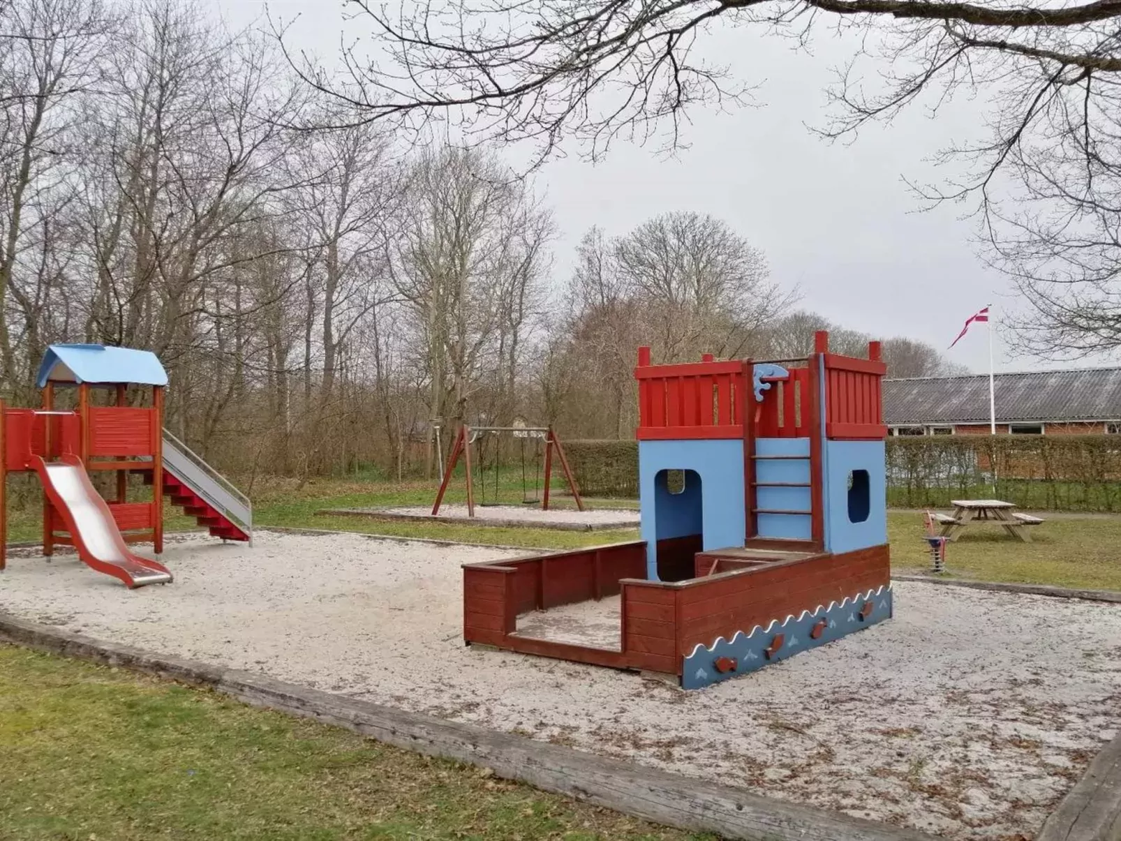 "Helmi" - 1km from the sea-Buiten