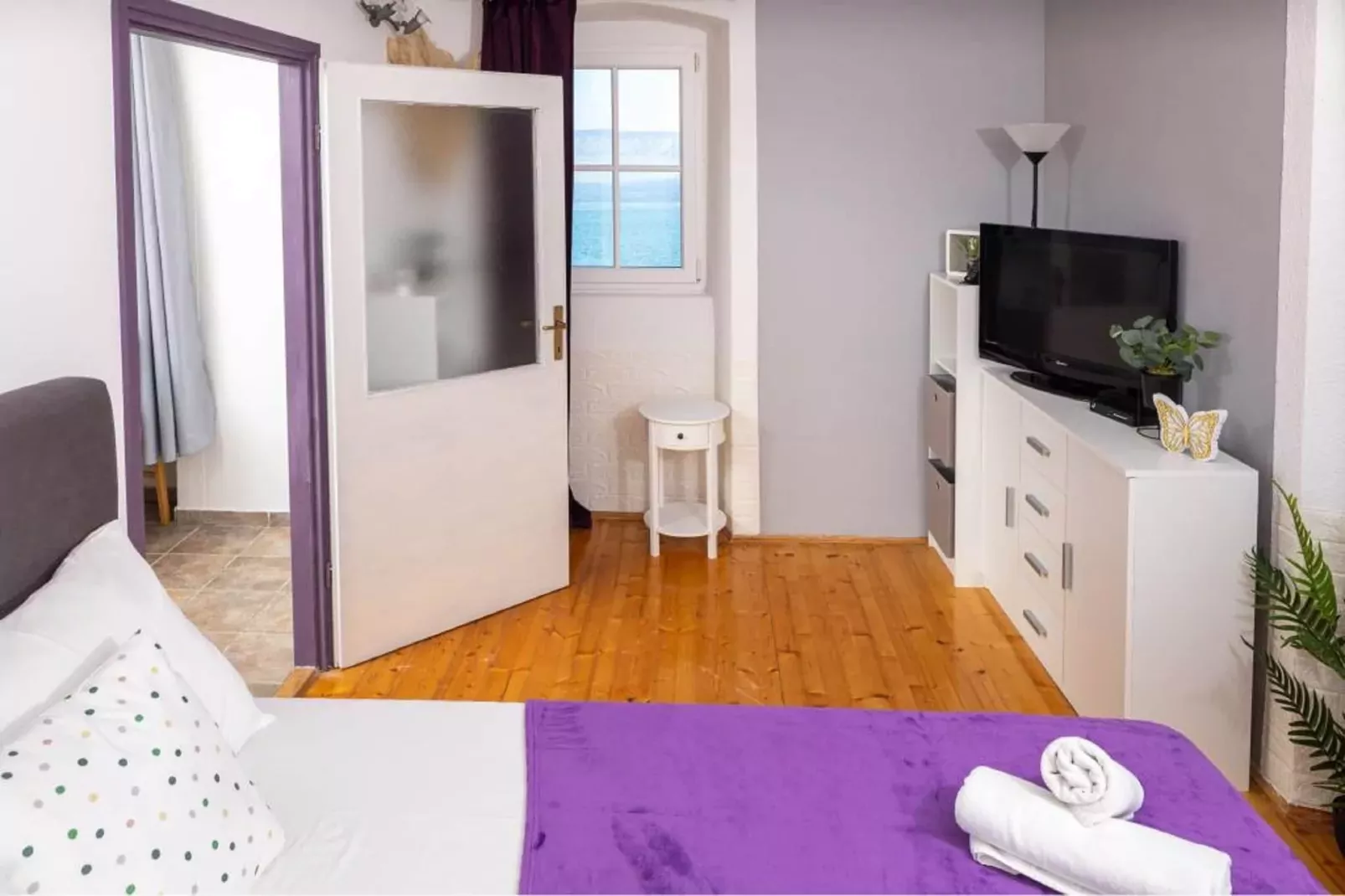 Apartments Vela Stiniva -  Two Bedroom Apartment with Sea View and Terrace - A2 (67617)-Slaapkamer