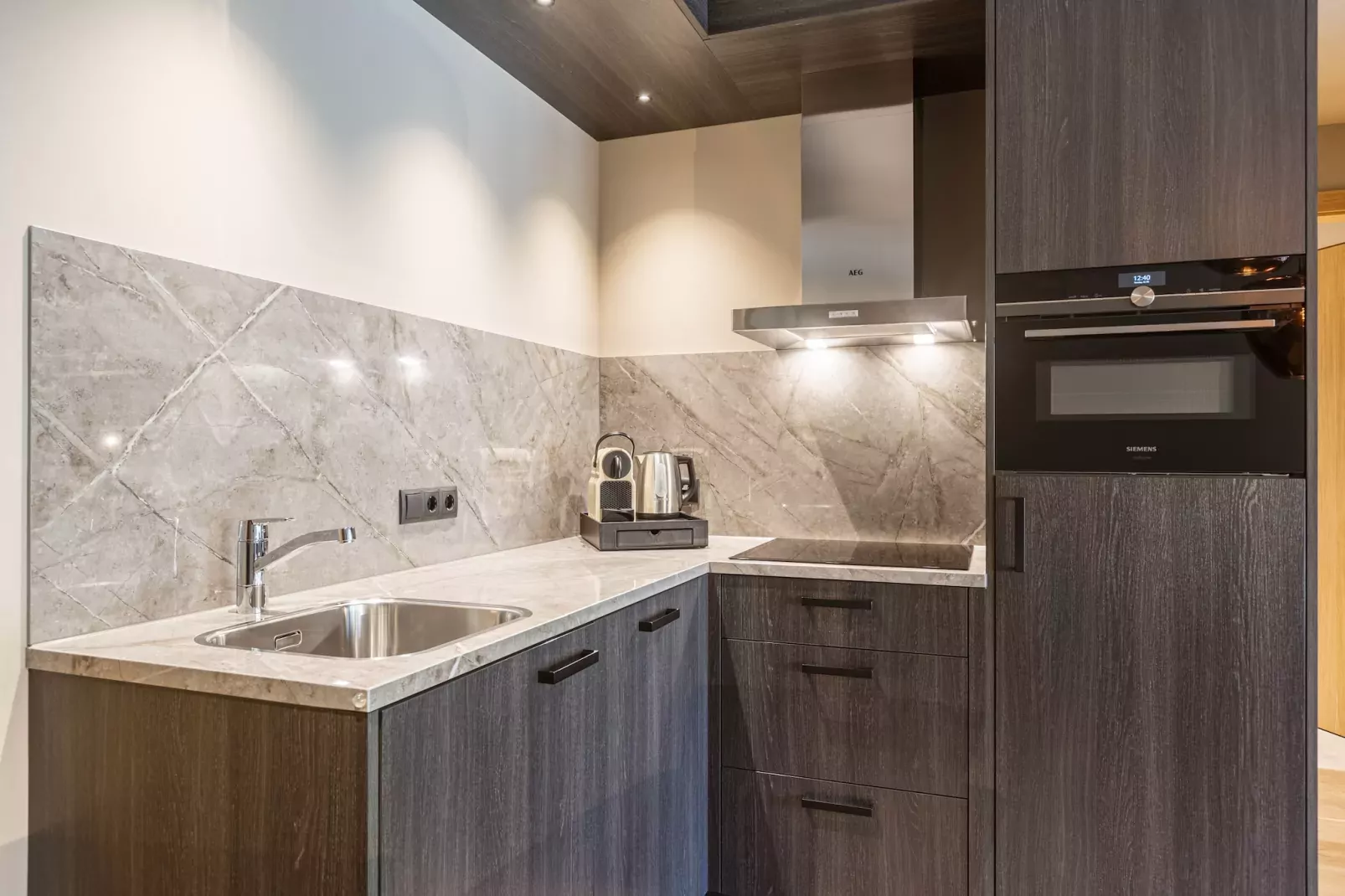 Montafon Suites Schruns 02-Keuken