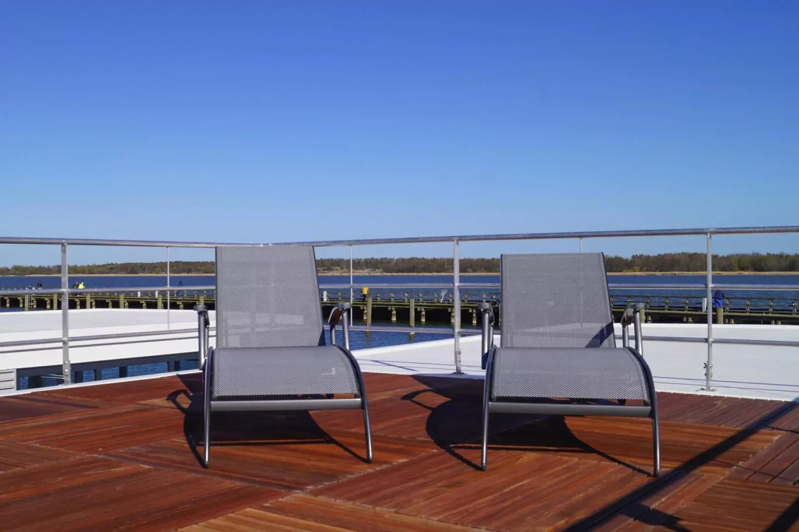Houseboat Floating House "Luisa", Ribnitz-Damgarten-Luisa, 44 qm-Terrasbalkon