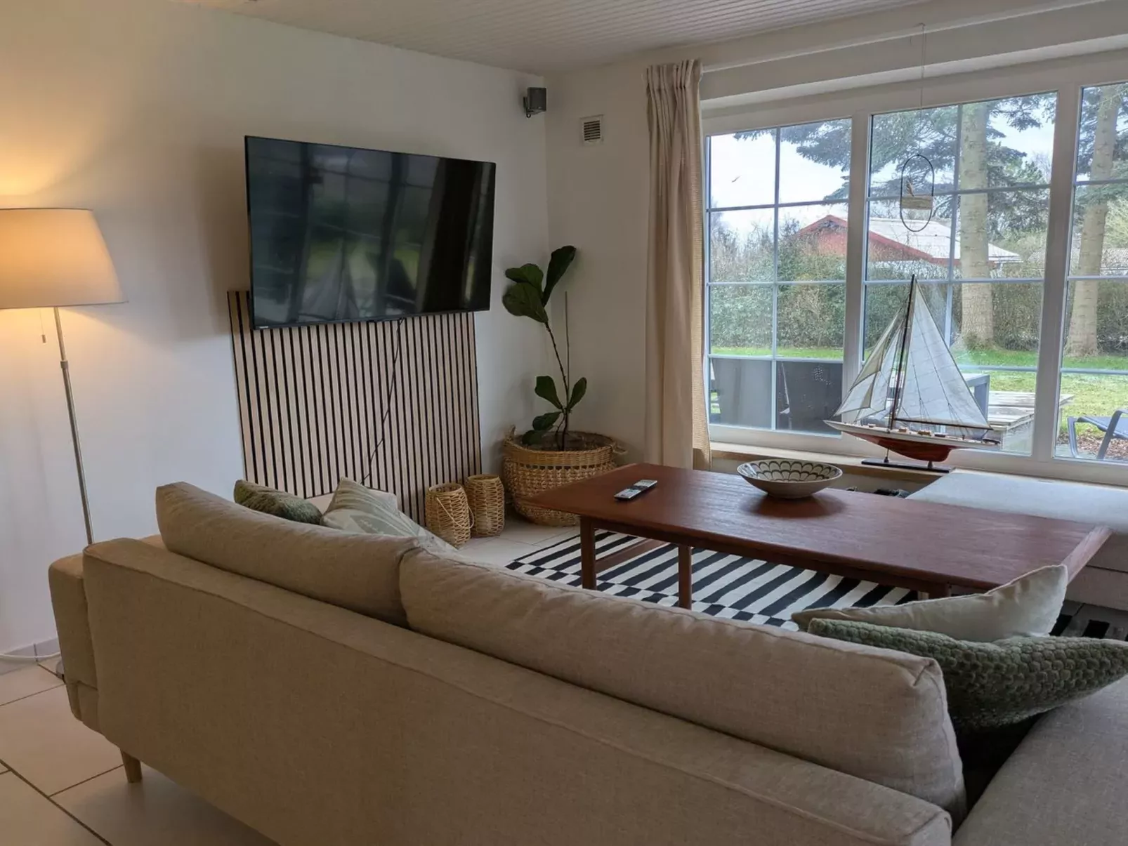 "Matild" - 250m from the sea-Binnen