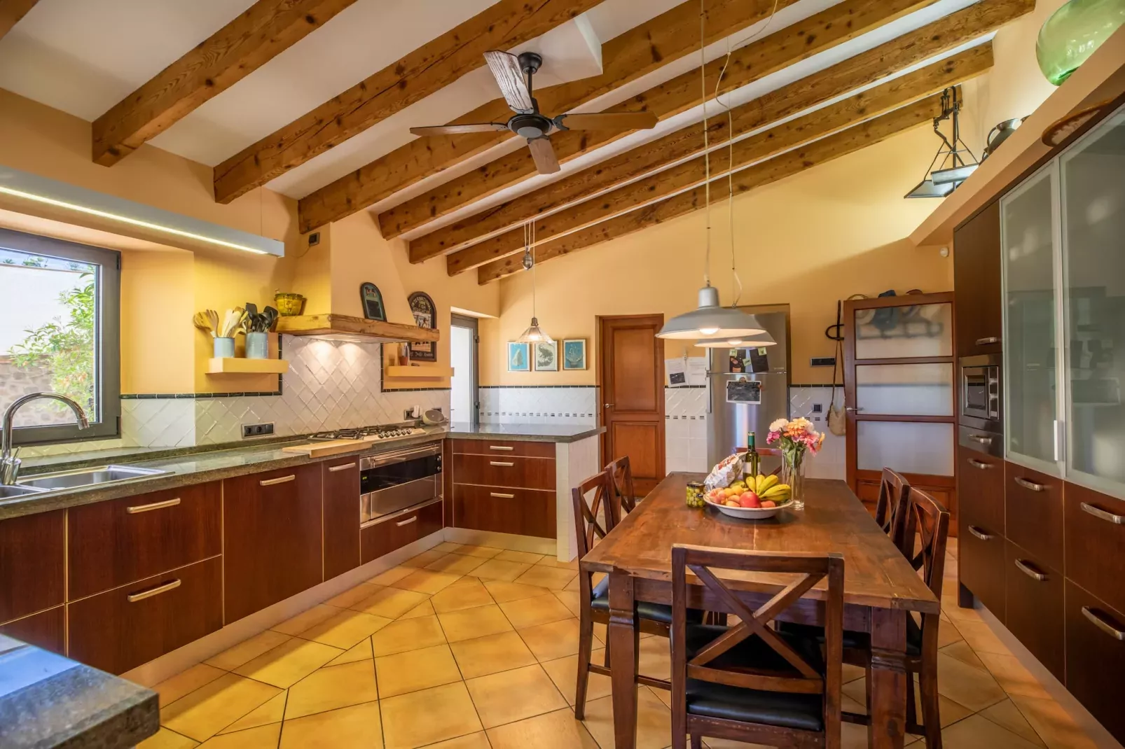 Xaona, Finca 5StarsHome Mallorca-Eetkamer