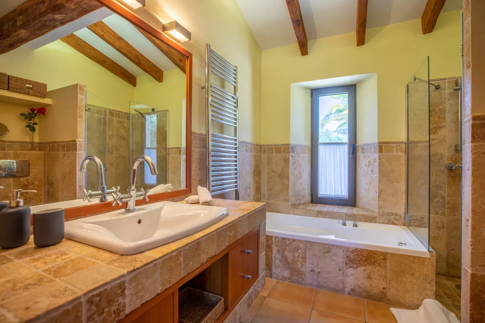 Xaona, Finca 5StarsHome Mallorca-Badkamer