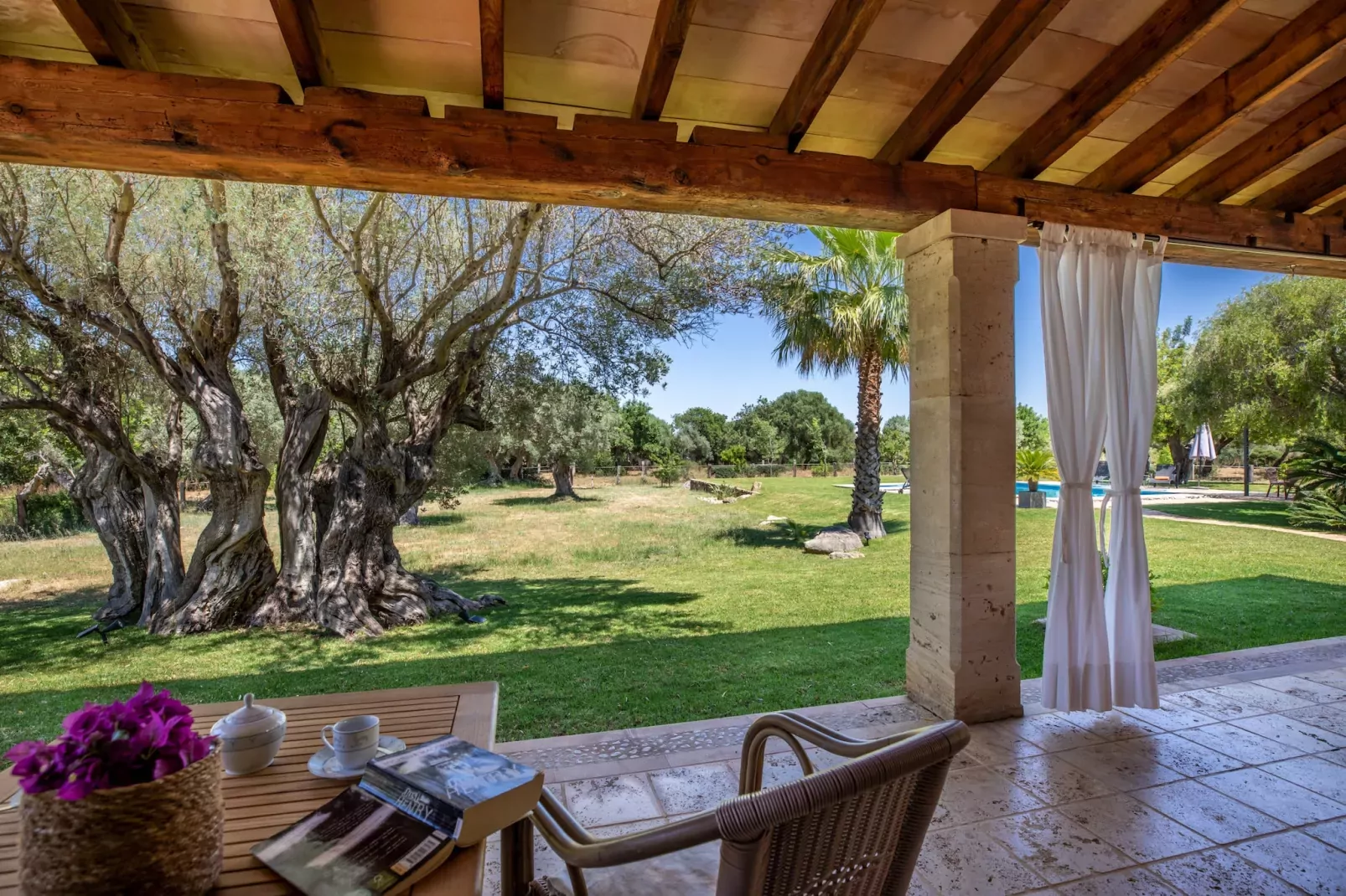Xaona, Finca 5StarsHome Mallorca-Terrasbalkon