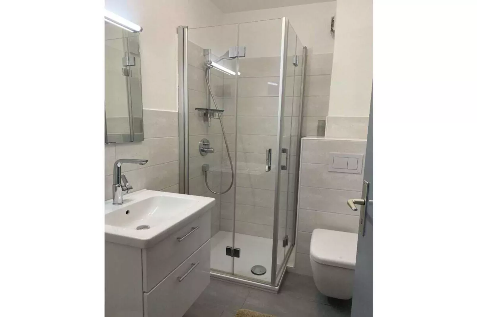 133670-Badkamer