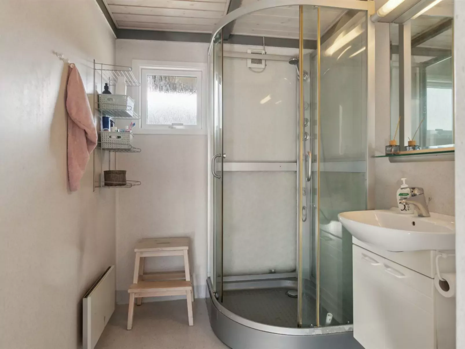"Soeren" - 300m from the sea-Binnen