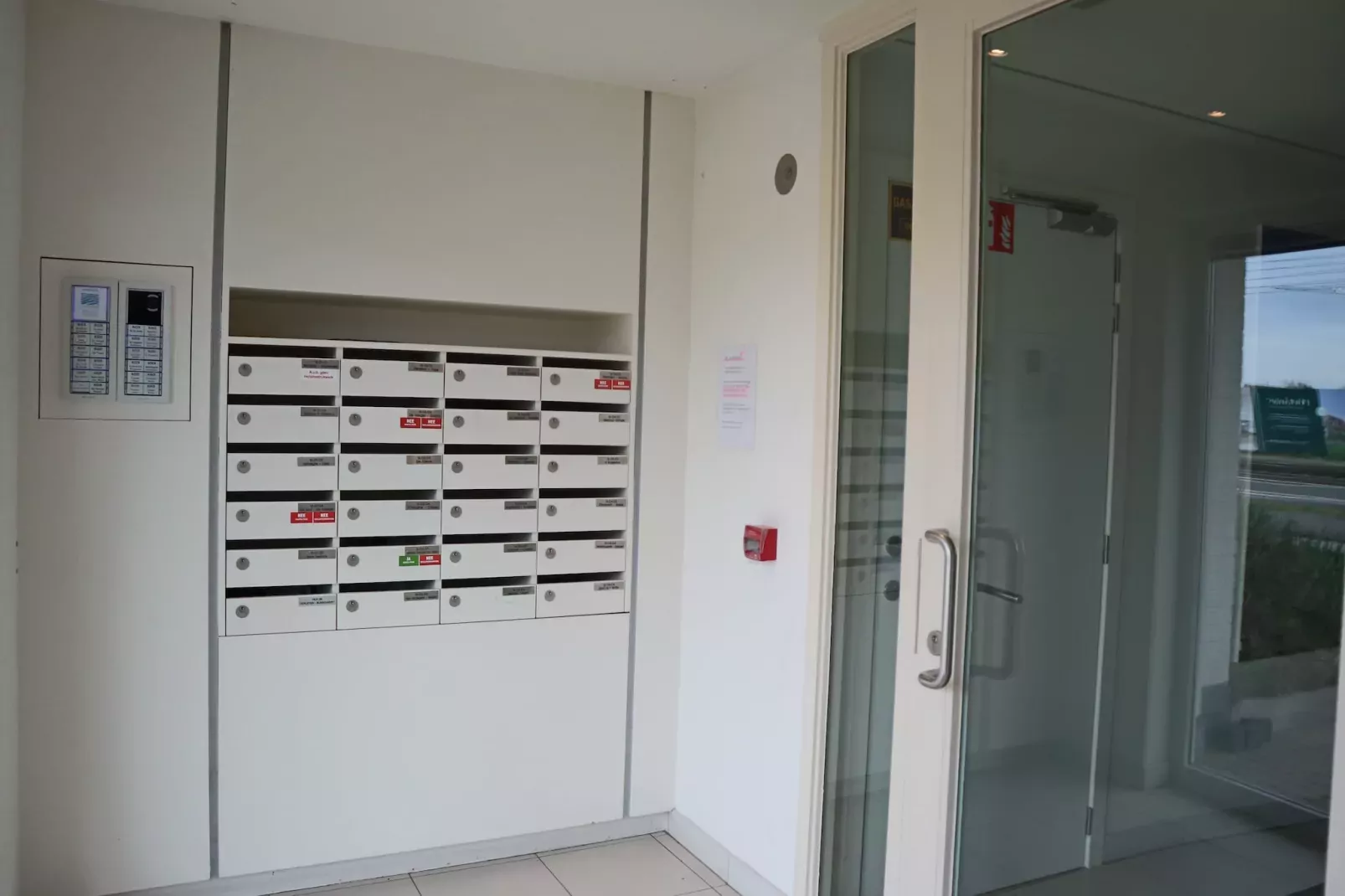 LELANTINA 303-Faciliteiten