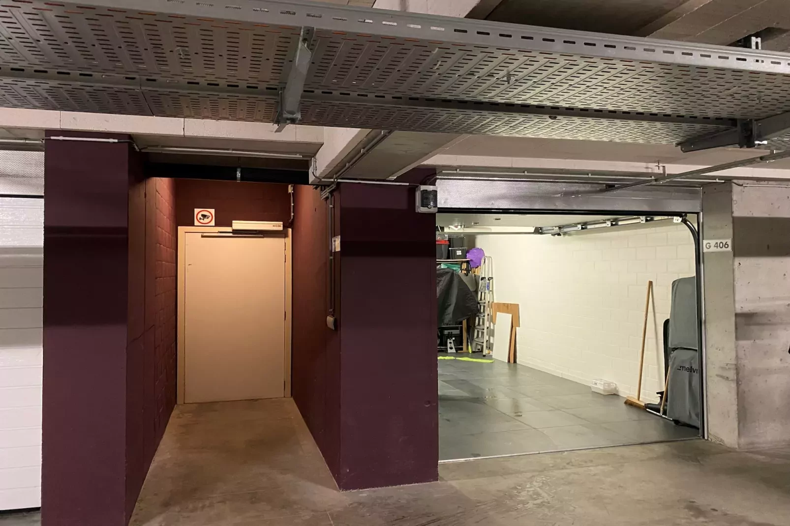 LELANTINA 303-Faciliteiten