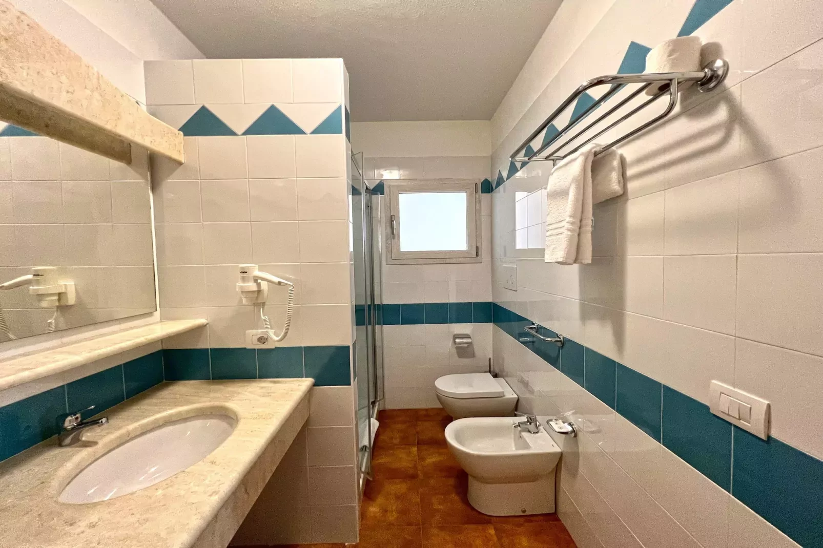 Le Residence del Maria Rosaria Orosei - Trilo 5-Badkamer