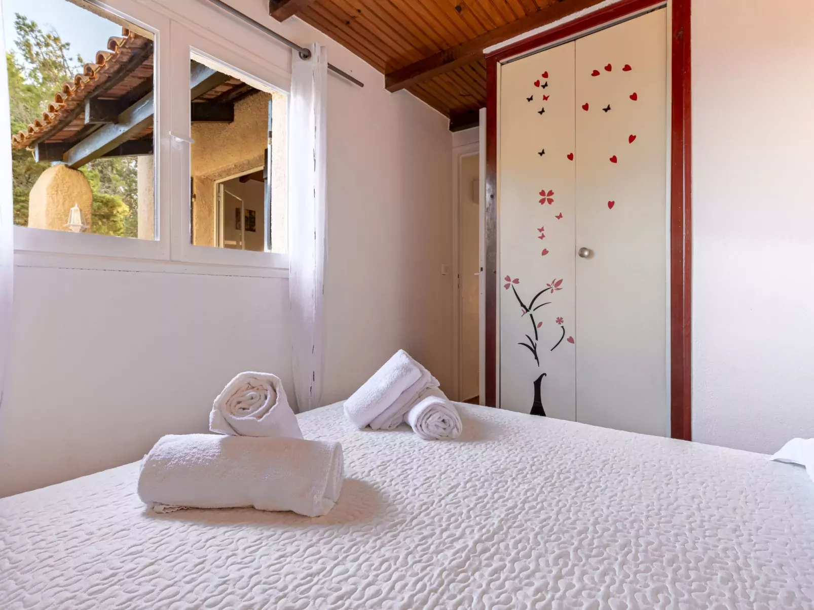 Casa Cala Rossa-Binnen