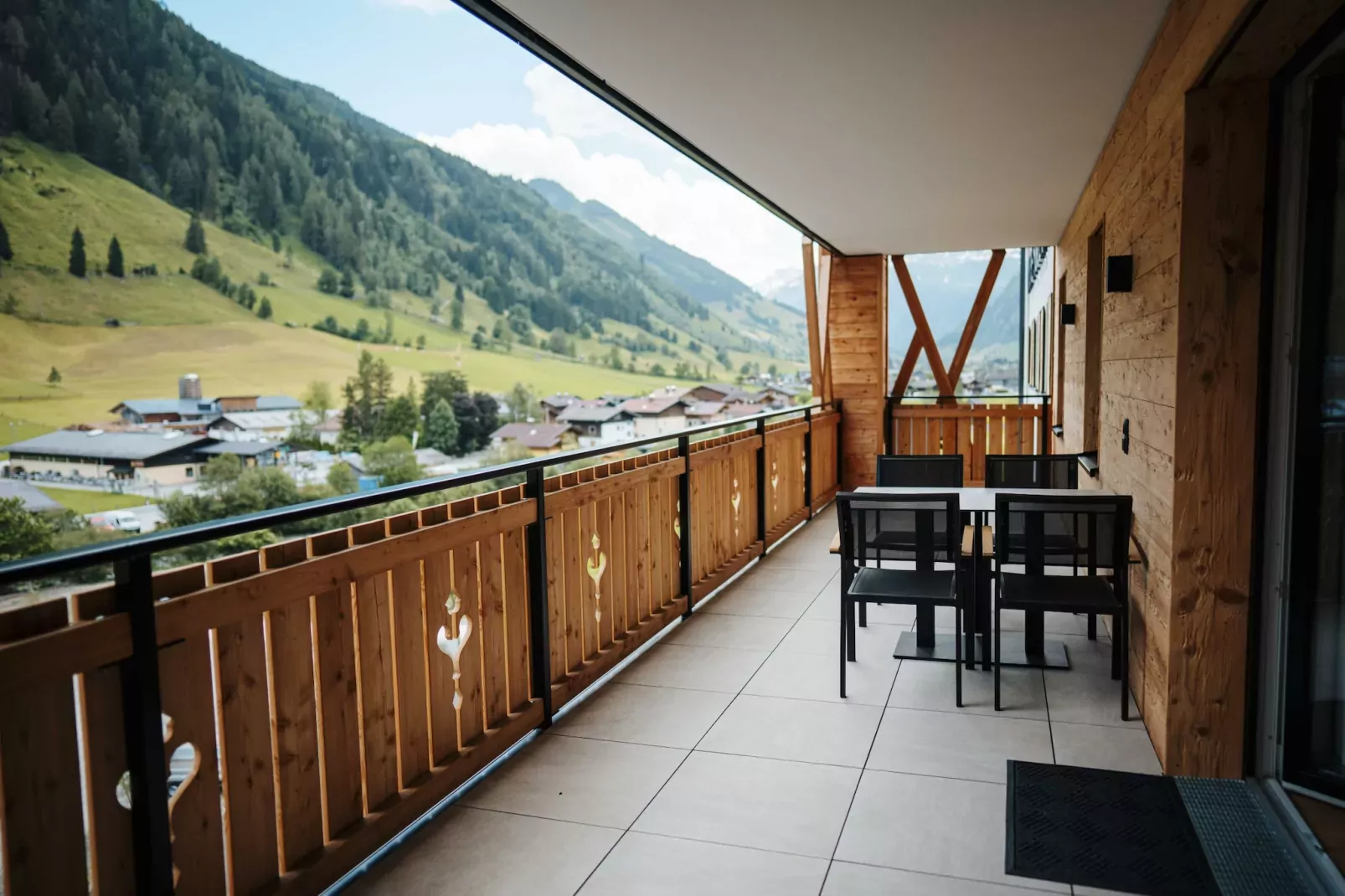 Carpe Solem Rauris 4-Terrasbalkon