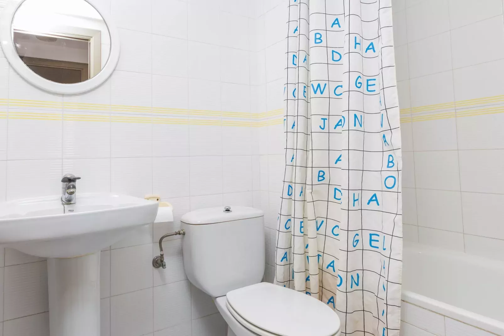 Open Pals - T-Badkamer