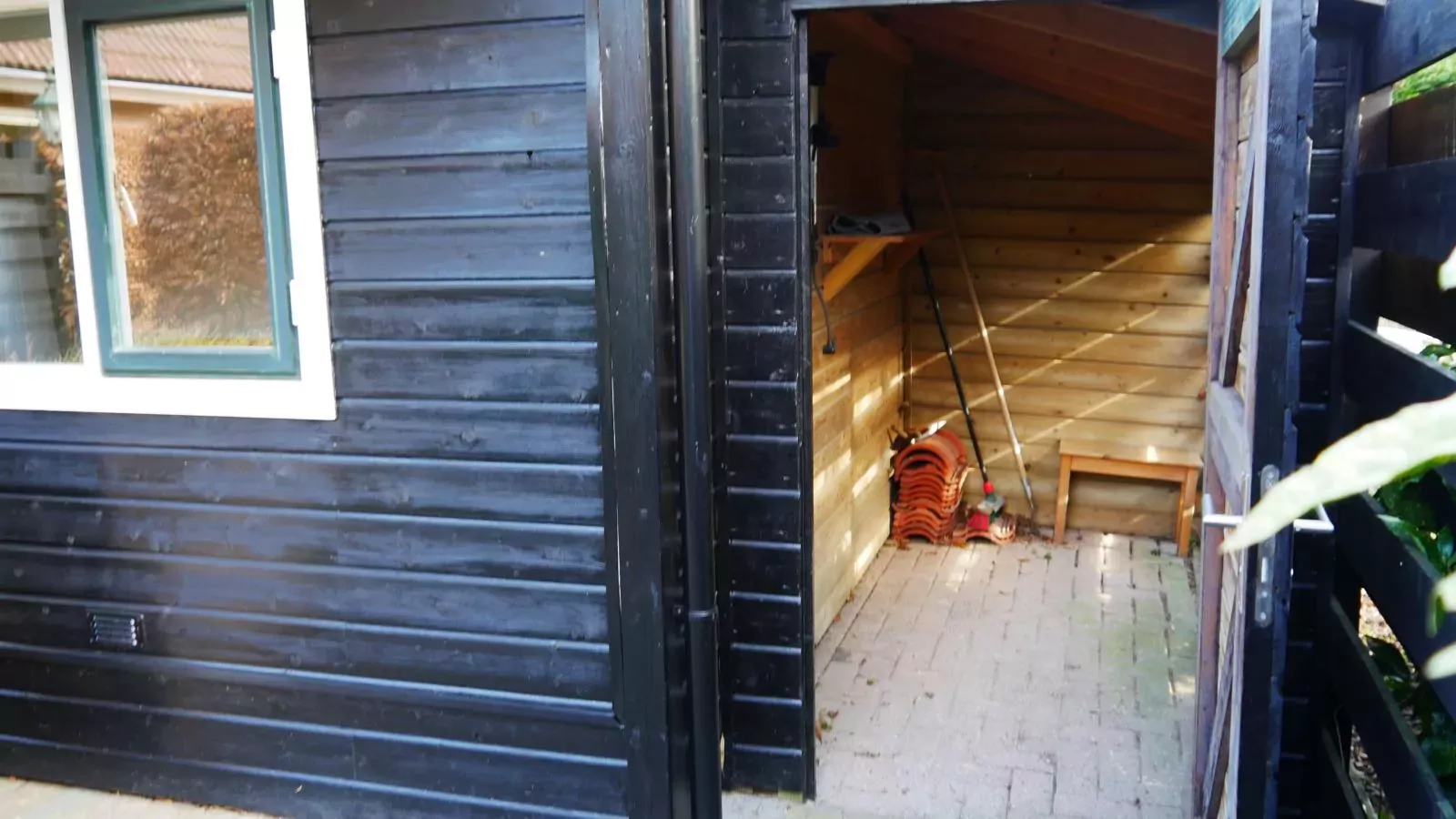 De Groeter Lodge-Tuin winter