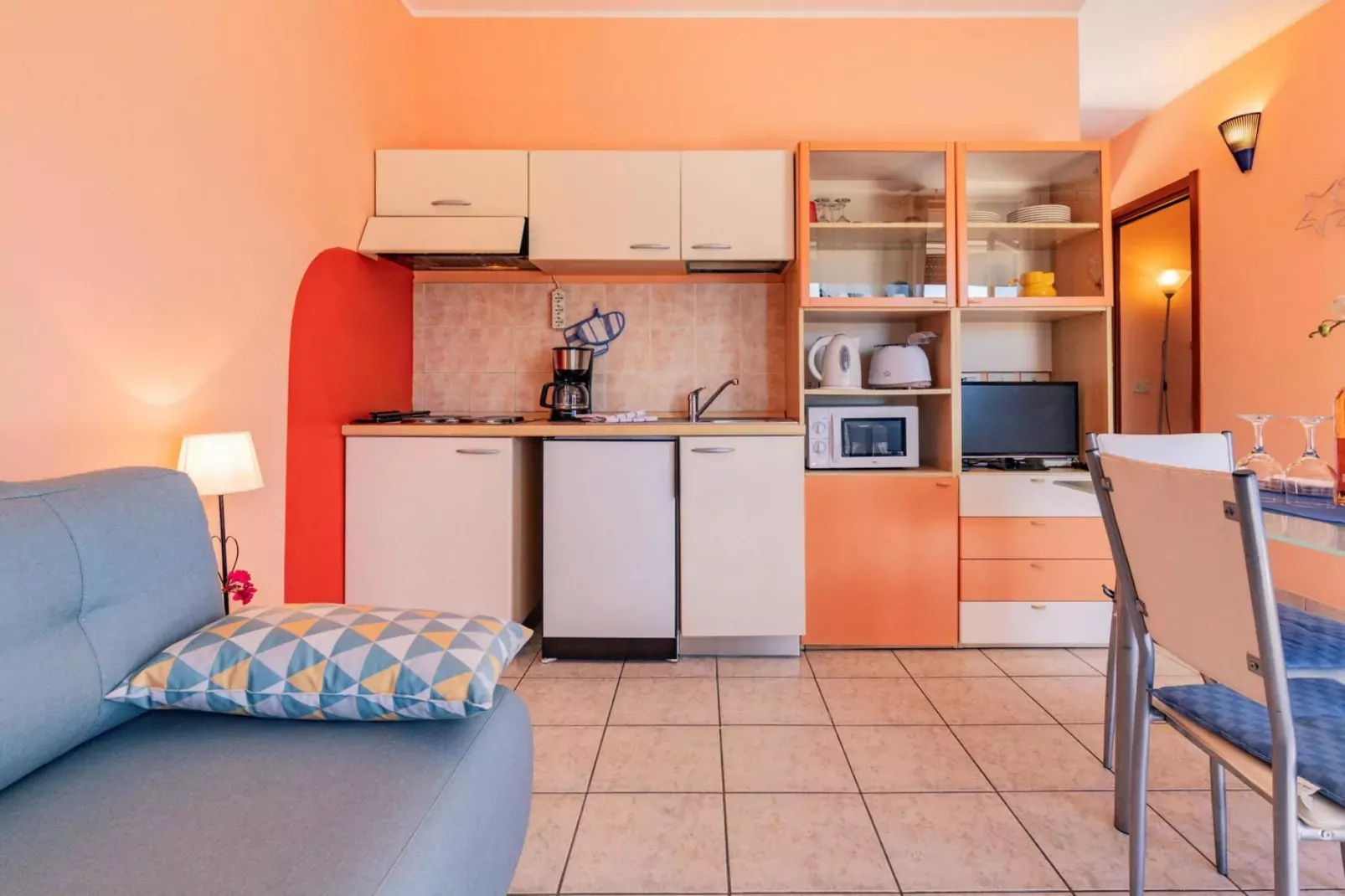 Residence Casa & Vela SRL, Oggebbio-Bilo fino 6-Keuken