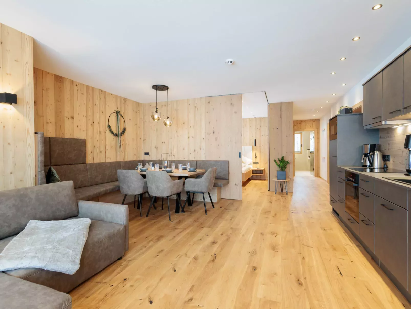 Mountain Suite Nr 101