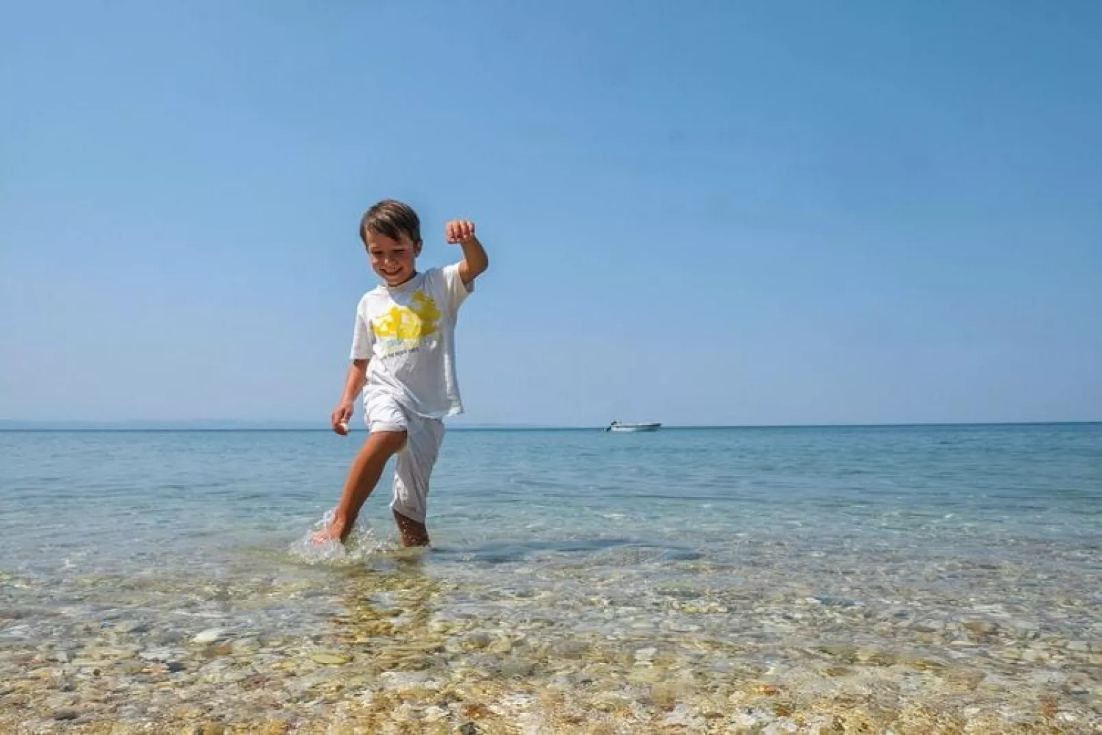 Holiday residence Acrotel Athena Villas, Elia Beach-Maisonette-Gebieden zomer 1km