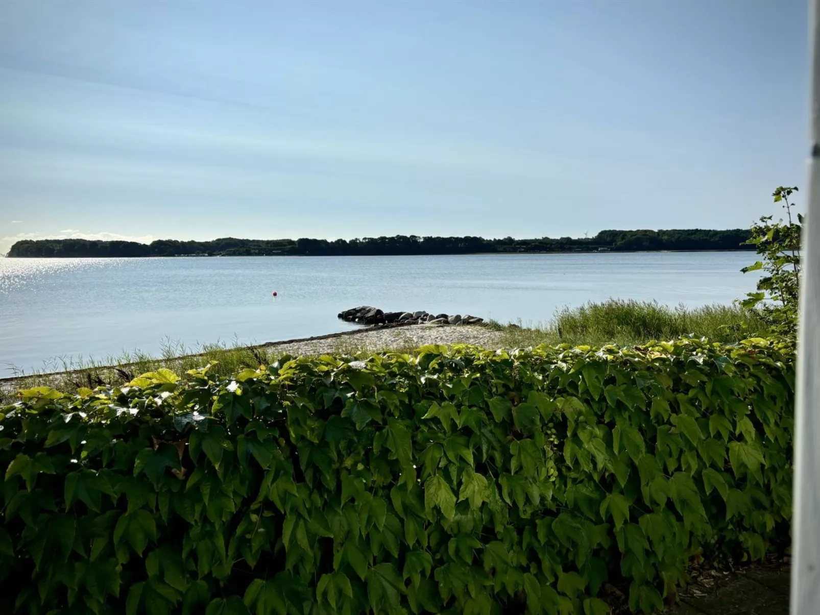 "Drifa" - 20m from the sea