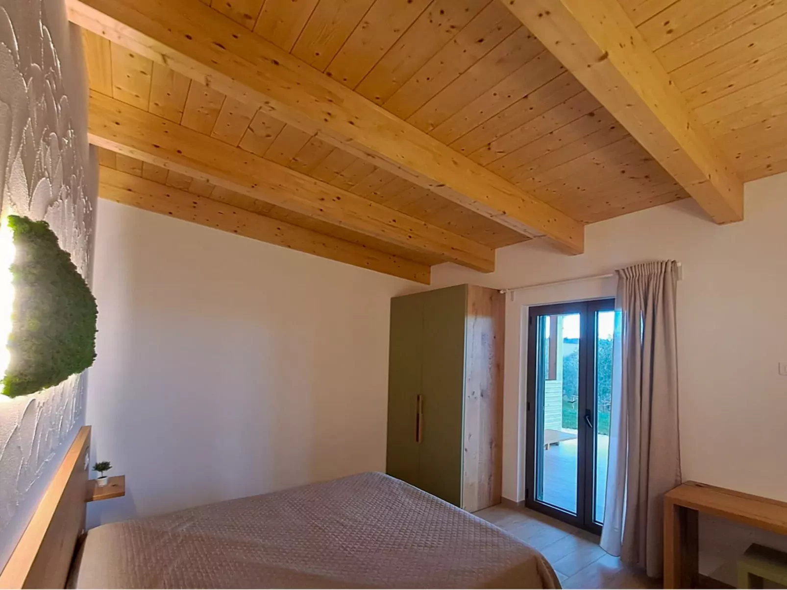 Roseto Apartments Trilo 3-Binnen