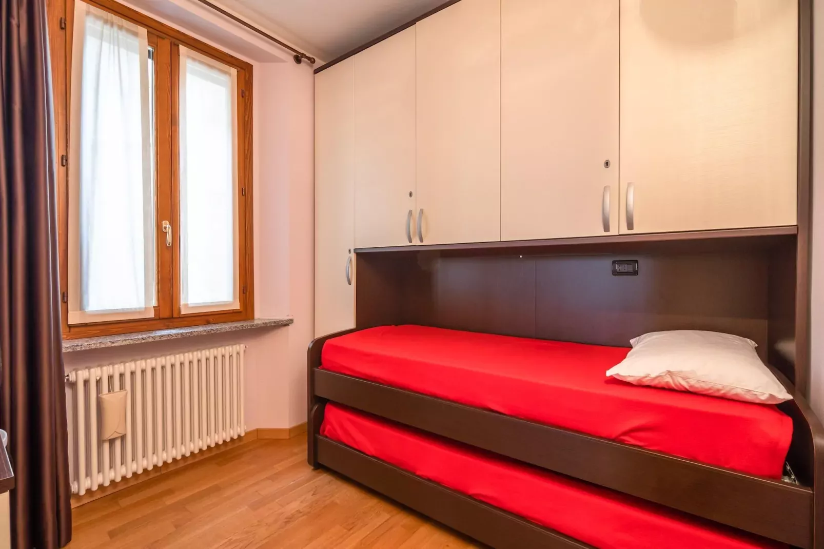 Casa Cristina Meina Centro 4-Slaapkamer