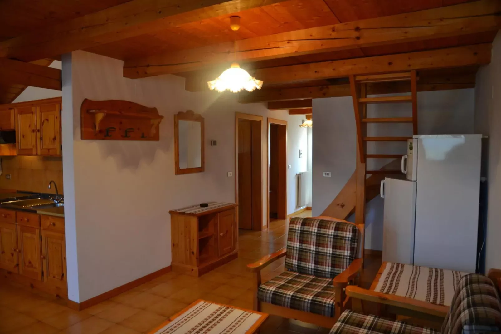 Negritella Trilo Sei-Woonkamer